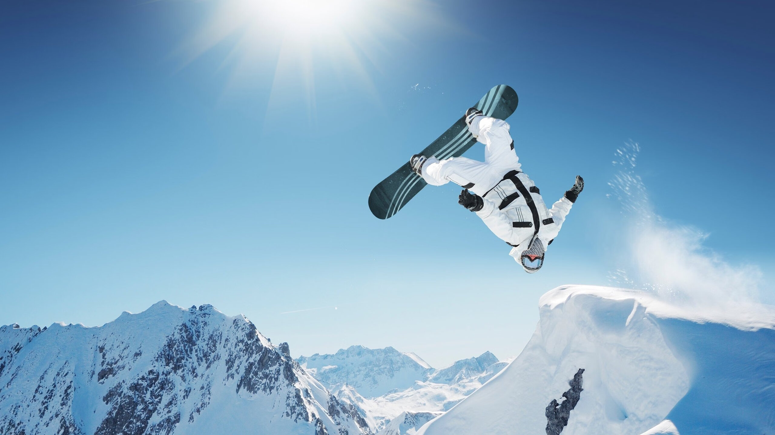 火爆对决引发球迷狂热，胜者笑逐颜开，火爆对决2